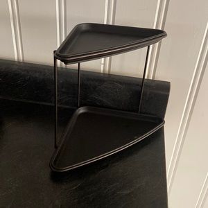 2 tier corner shelf for bathroom or other organizing!